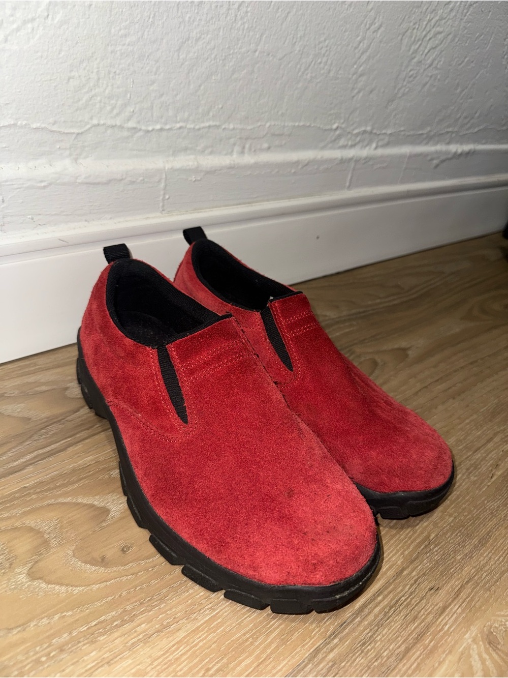 Women's Red Suede Slip-On Casual Shoes